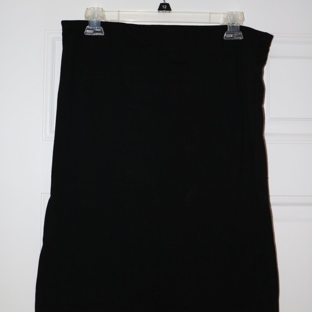CAbi Black, Stretchy, Short/Mini Skirt- Size L
